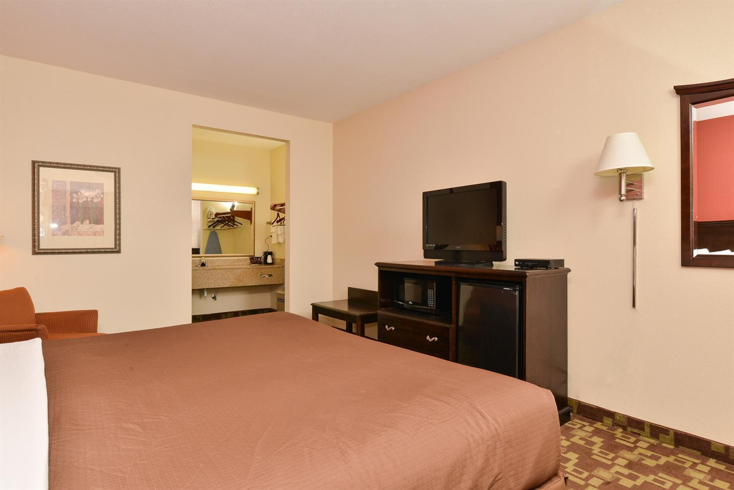 Americas Best Value Inn Byhalia Exterior photo