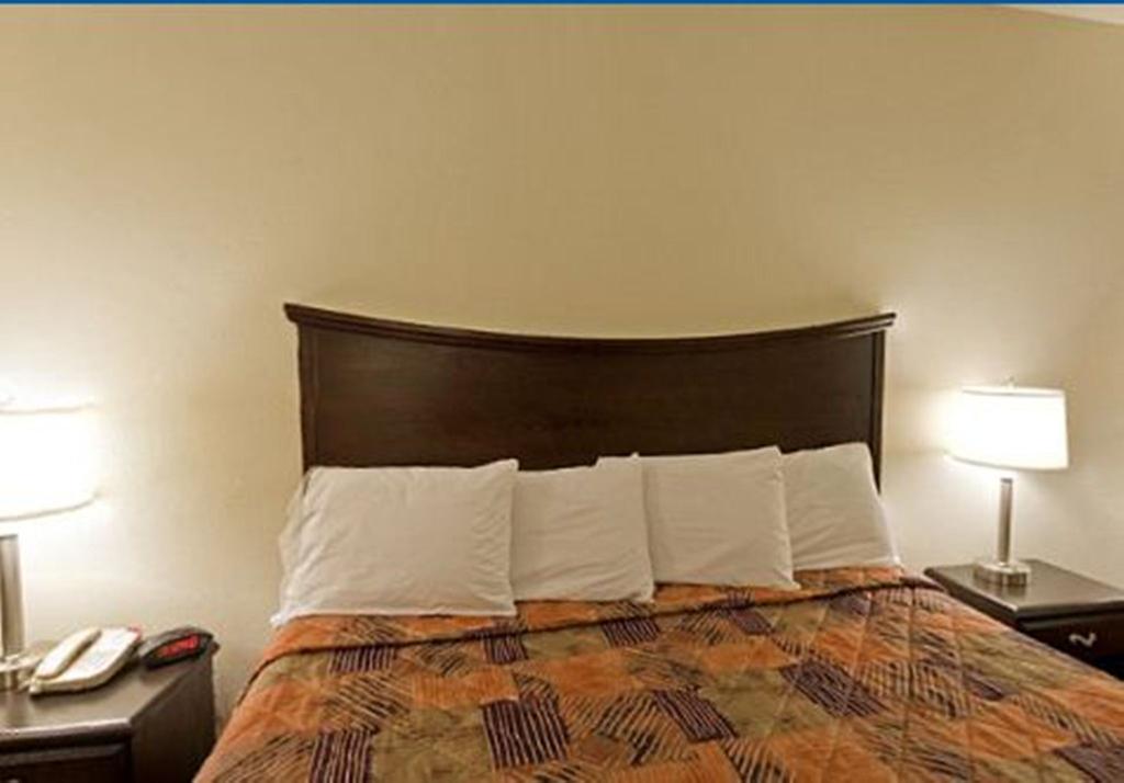 Americas Best Value Inn Byhalia Exterior photo