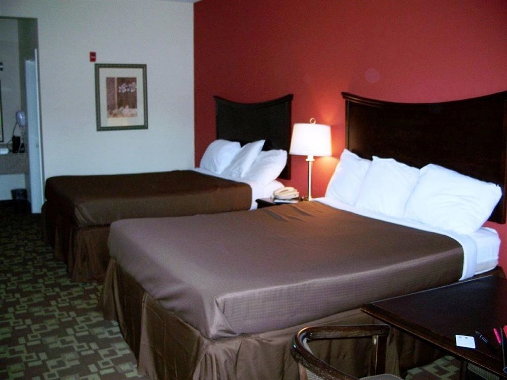 Americas Best Value Inn Byhalia Exterior photo