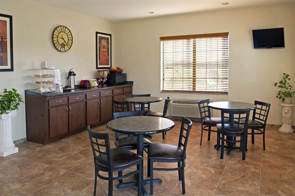Americas Best Value Inn Byhalia Restaurant photo