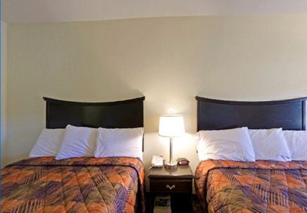 Americas Best Value Inn Byhalia Room photo